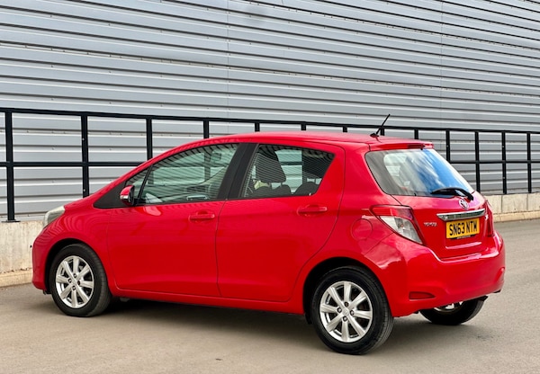 Used Toyota Yaris 2013 for sale - 74041688: Photo 49