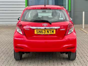 Used Toyota Yaris 2013 for sale - 74041688: Photo
