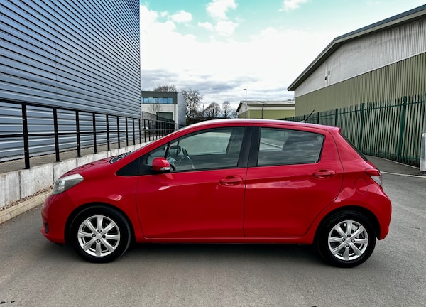 Used Toyota Yaris 2013 for sale - 74041688: Photo 51