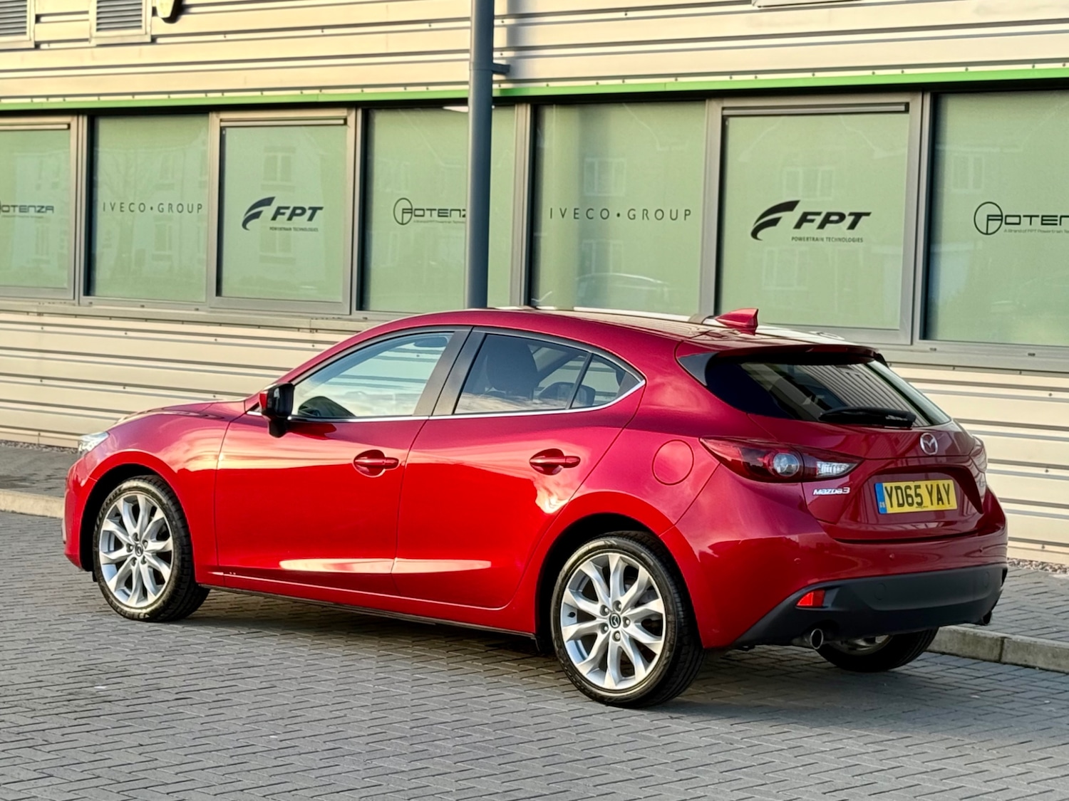 Used Mazda Mazda3 2015 for sale - 77535835: Photo 47