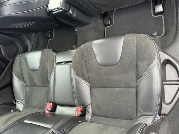 Used Volvo V40 2014 for sale - 74821328: Photo 21