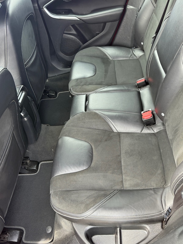 Used Volvo V40 2014 for sale - 74821328: Photo 23