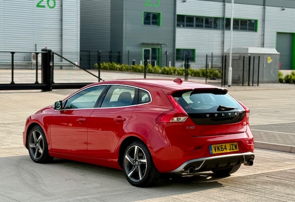 Used Volvo V40 2014 for sale - 74821328: Photo 27