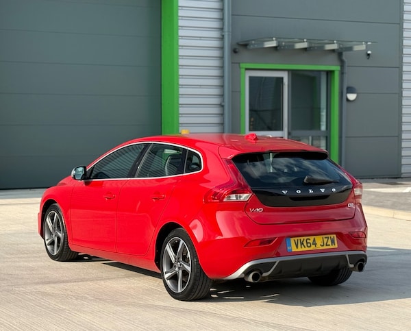 Used Volvo V40 2014 for sale - 74821328: Photo 32