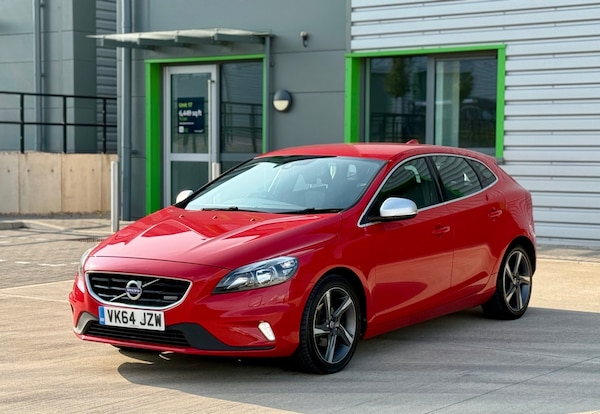Used Volvo V40 2014 for sale - 74821328: Photo 37