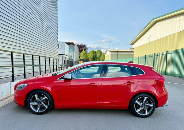 Used Volvo V40 2014 for sale - 74821328: Photo 54