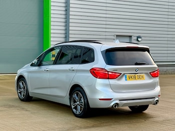 Used BMW 2 Series 2018 for sale - 76831866: Photo