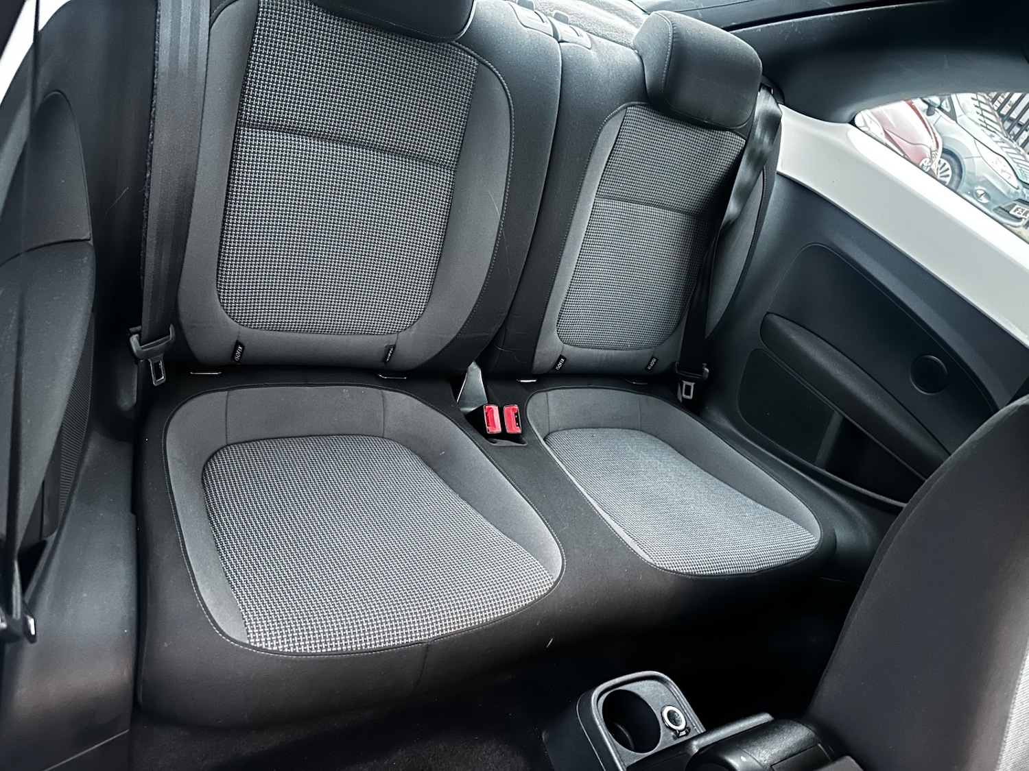 Used Volkswagen Beetle 2012 for sale - 76293317: Photo 13