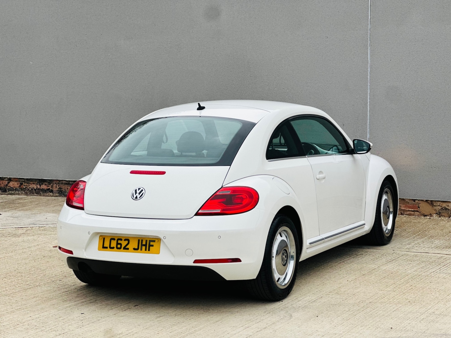 Used Volkswagen Beetle 2012 for sale - 76293317: Photo 59