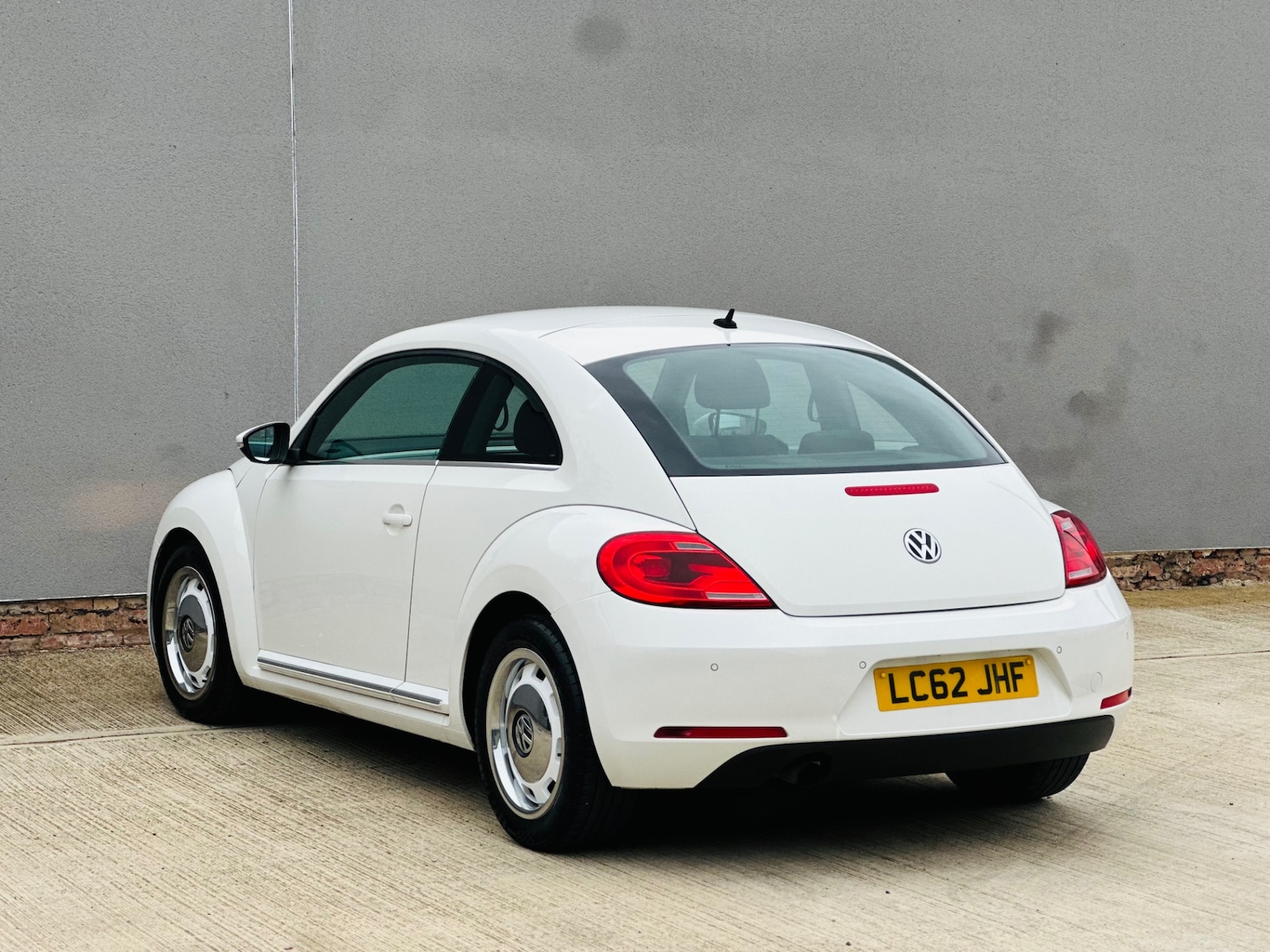 Used Volkswagen Beetle 2012 for sale - 76293317: Photo 63