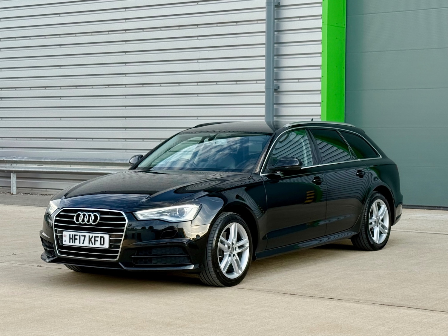 Used Audi A6 2017 for sale - 76143611: Photo 1