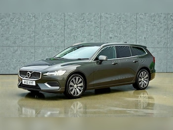 Used Volvo V60 2021 for sale - 78285767: Photo