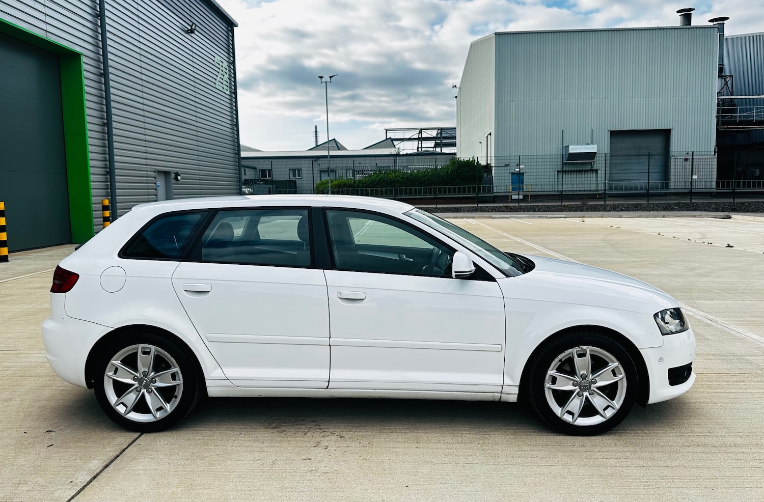 Used Audi A3 2010 for sale - 76237288: Photo 34