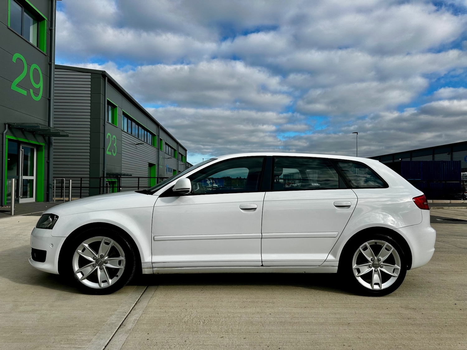 Used Audi A3 2010 for sale - 76237288: Photo 7
