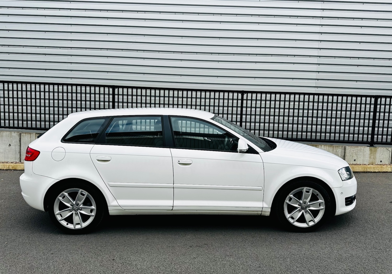 Used Audi A3 2010 for sale - 76237288: Photo 70
