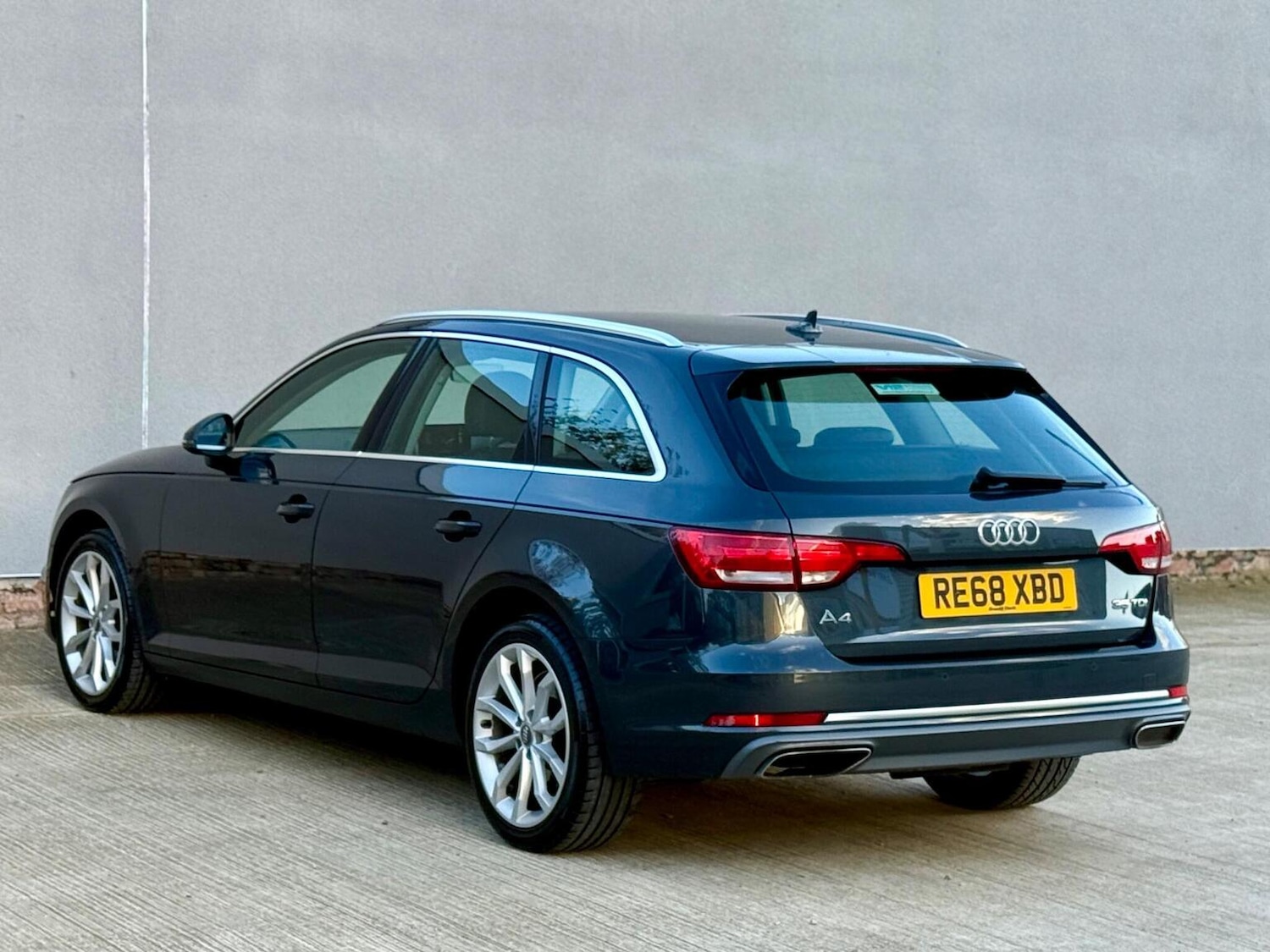 Used Audi A4 2019 for sale - 77896151: Photo 32