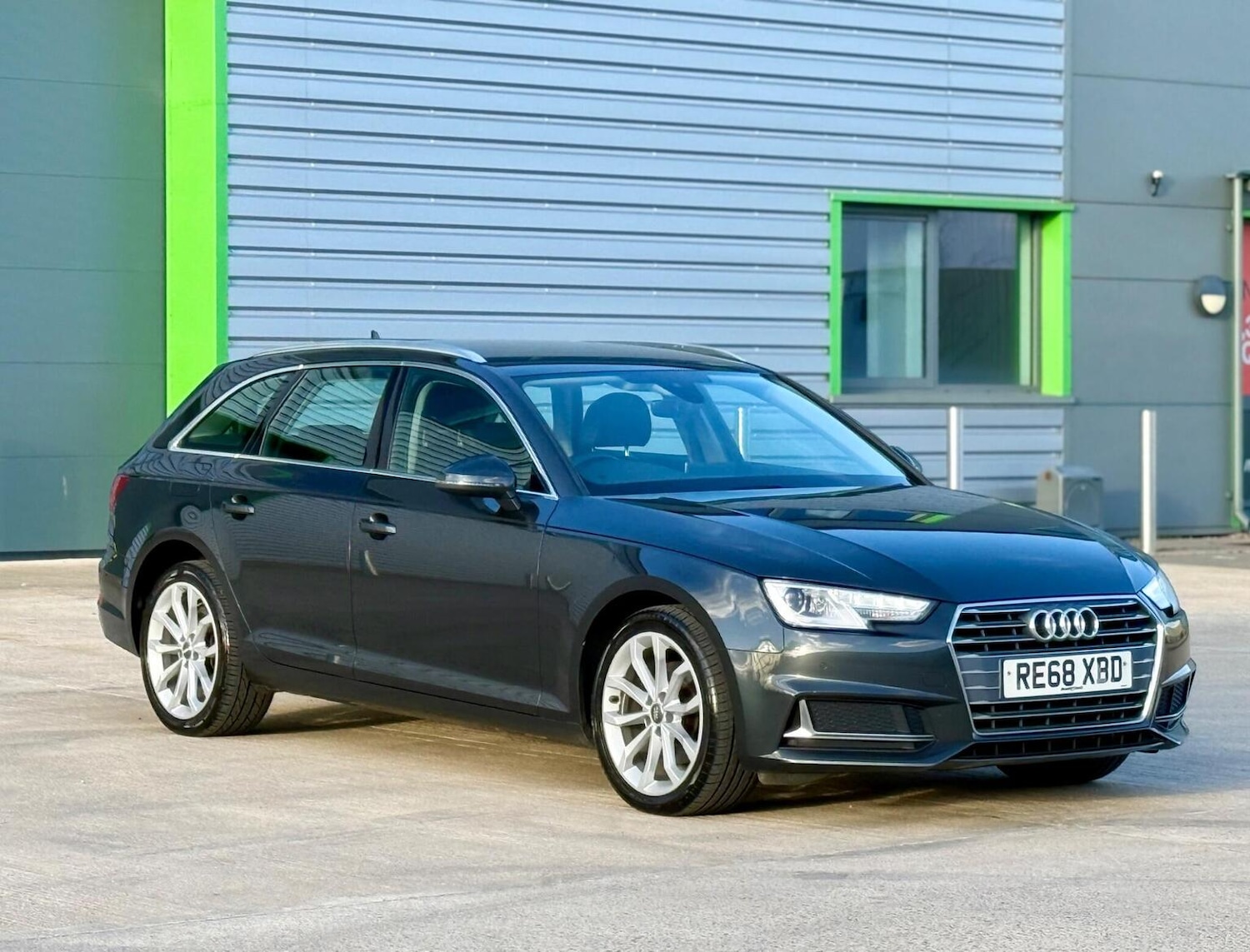 Used Audi A4 2019 for sale - 77896151: Photo 44