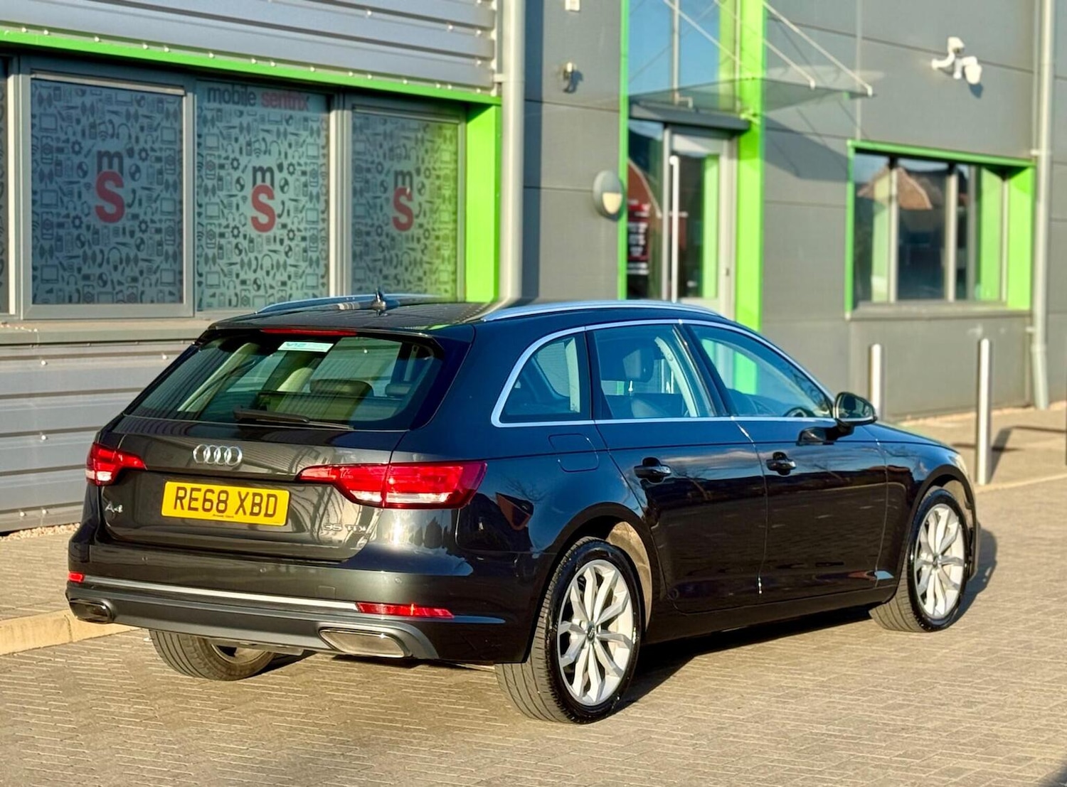 Used Audi A4 2019 for sale - 77896151: Photo 51