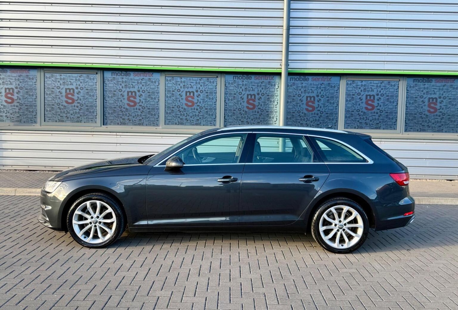 Used Audi A4 2019 for sale - 77896151: Photo 57