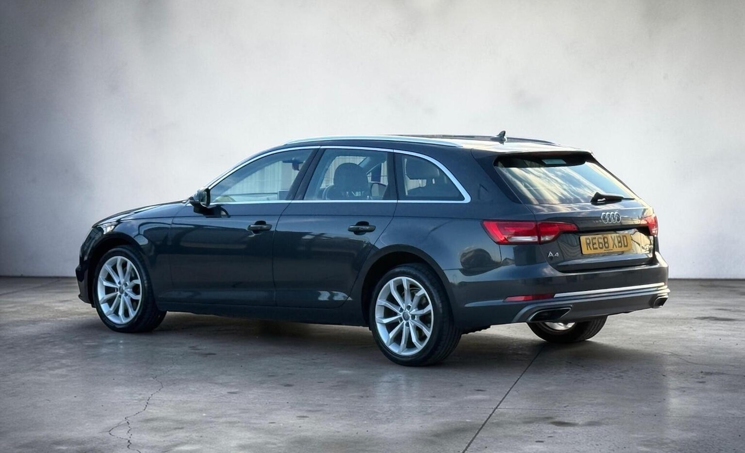 Used Audi A4 2019 for sale - 77896151: Photo 6