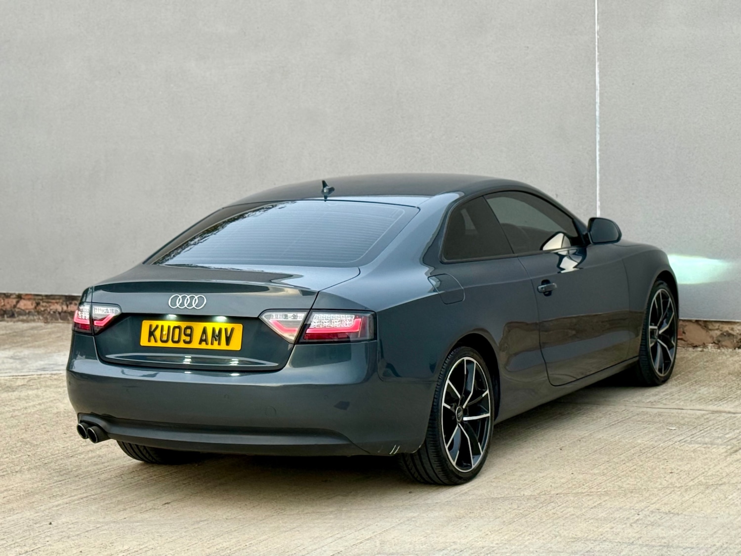 Used Audi A5 2009 for sale - 76114671: Photo 32