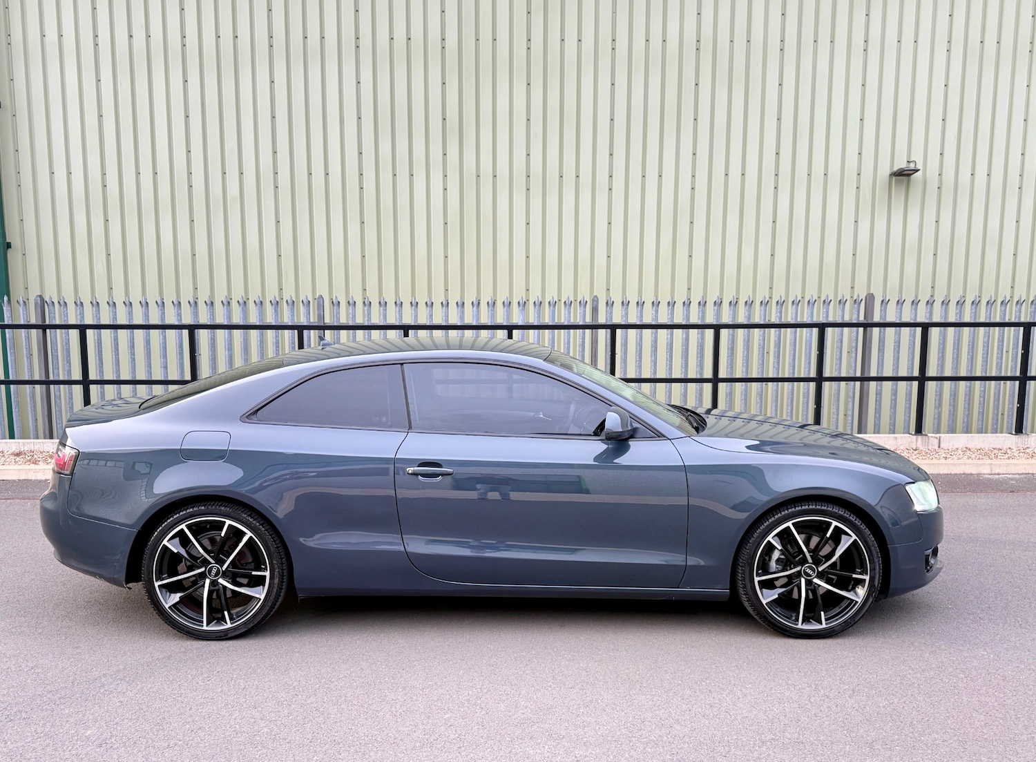 Used Audi A5 2009 for sale - 76114671: Photo 38