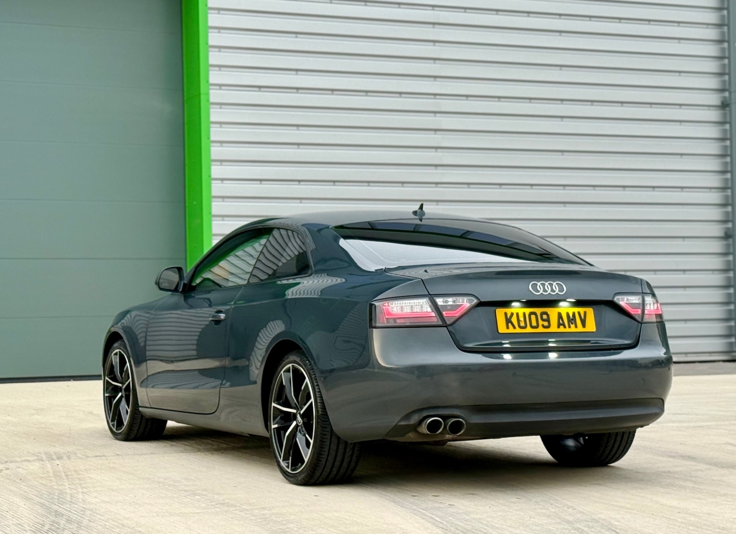 Used Audi A5 2009 for sale - 76114671: Photo 5