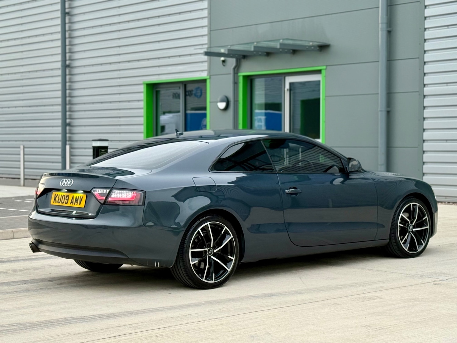 Used Audi A5 2009 for sale - 76114671: Photo 6