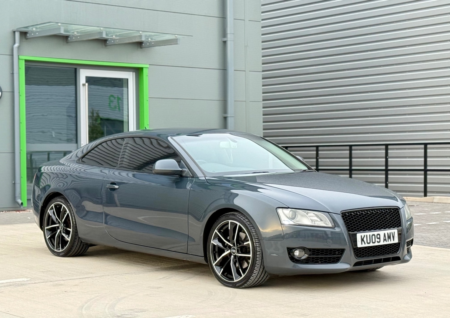 Used Audi A5 2009 for sale - 76114671: Photo 65
