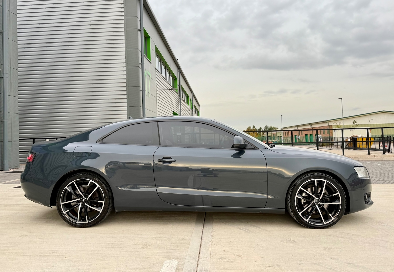 Used Audi A5 2009 for sale - 76114671: Photo 66