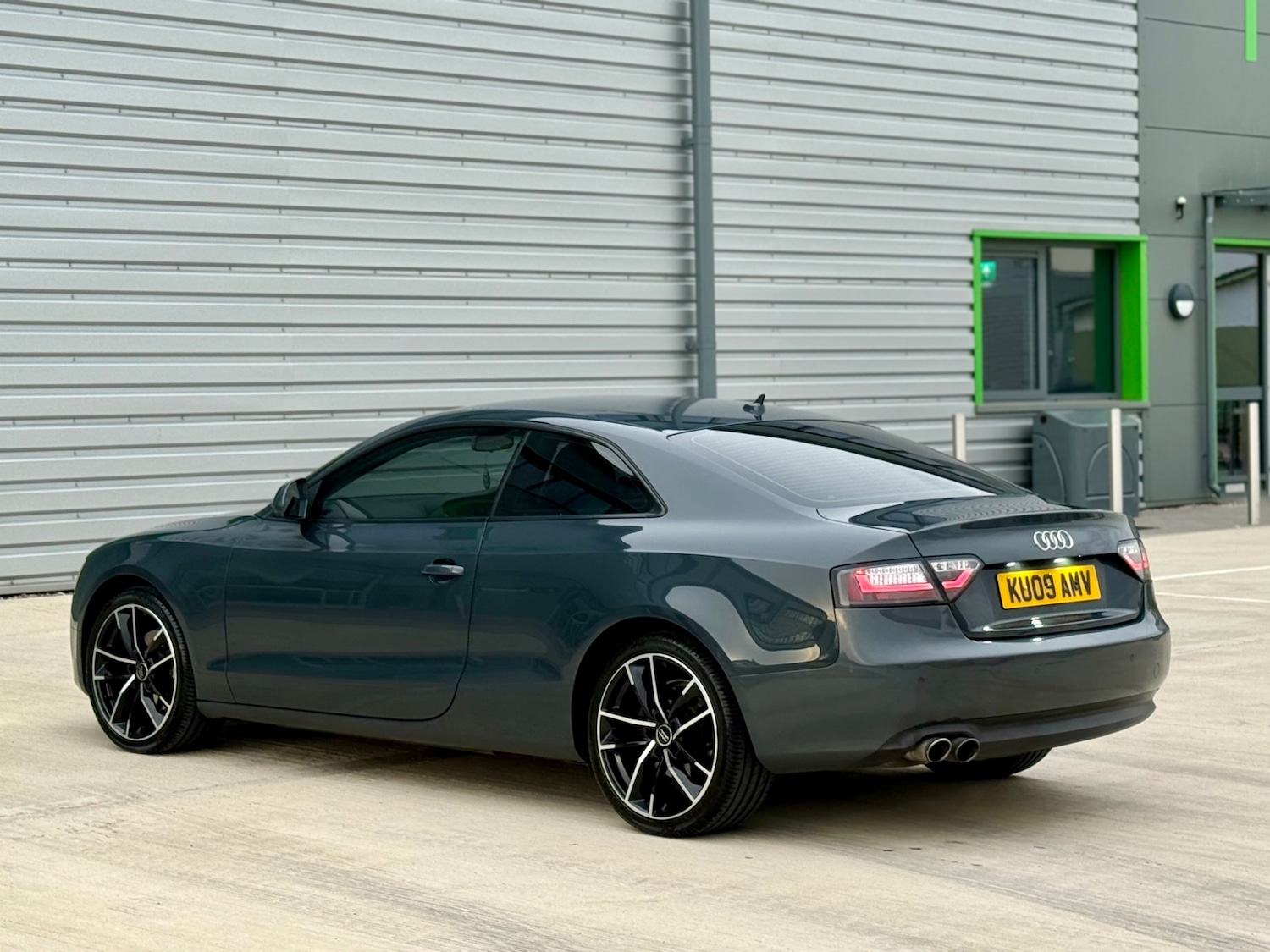 Used Audi A5 2009 for sale - 76114671: Photo 71