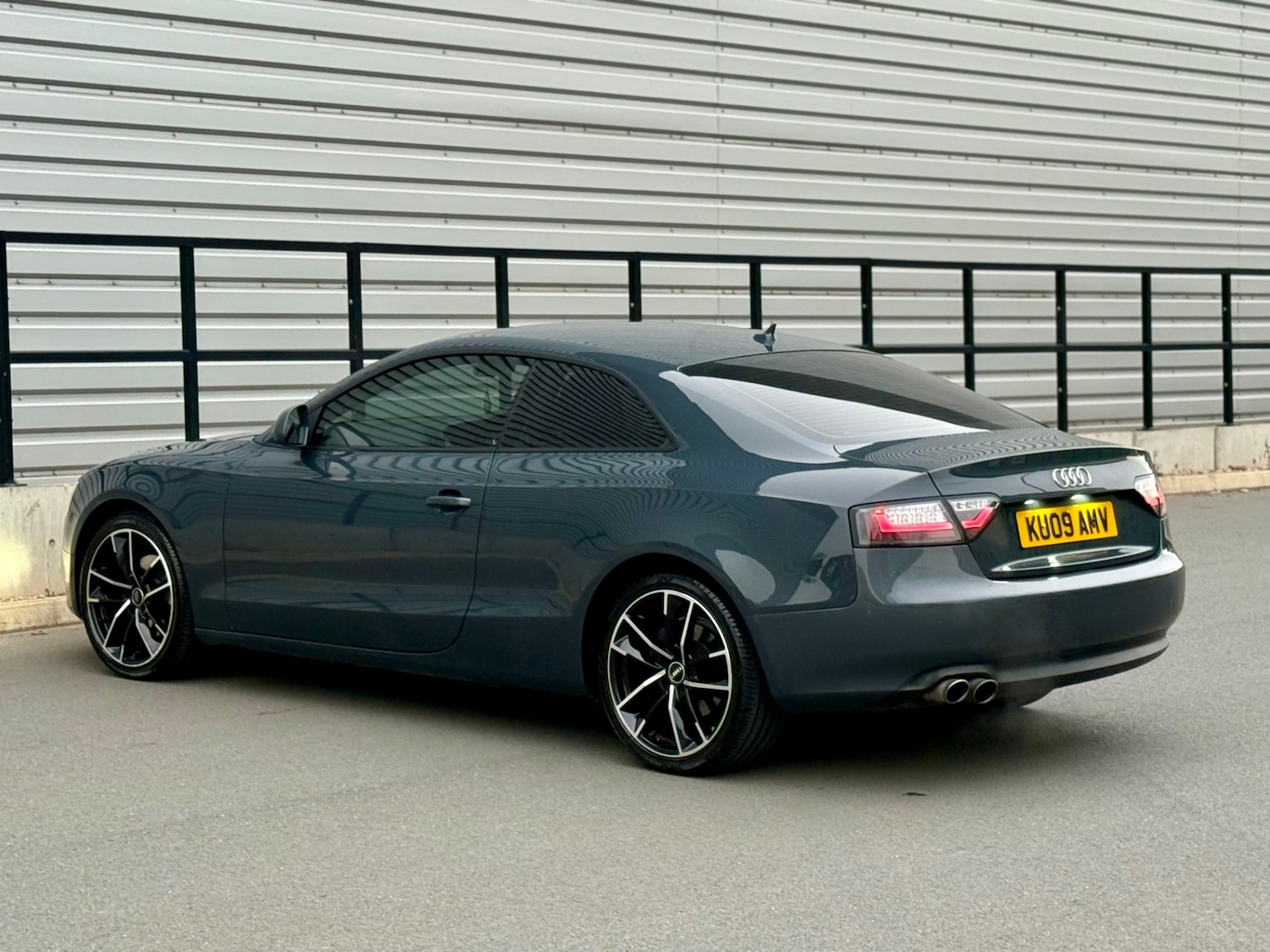 Used Audi A5 2009 for sale - 76114671: Photo 73