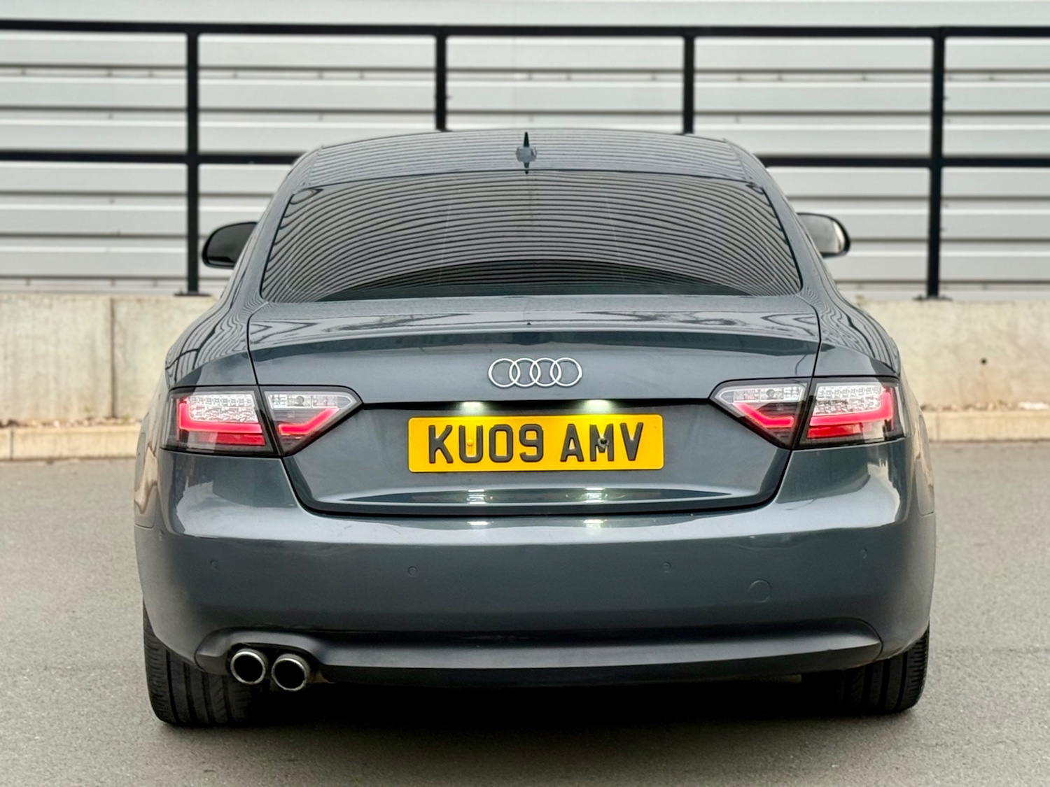 Used Audi A5 2009 for sale - 76114671: Photo 75