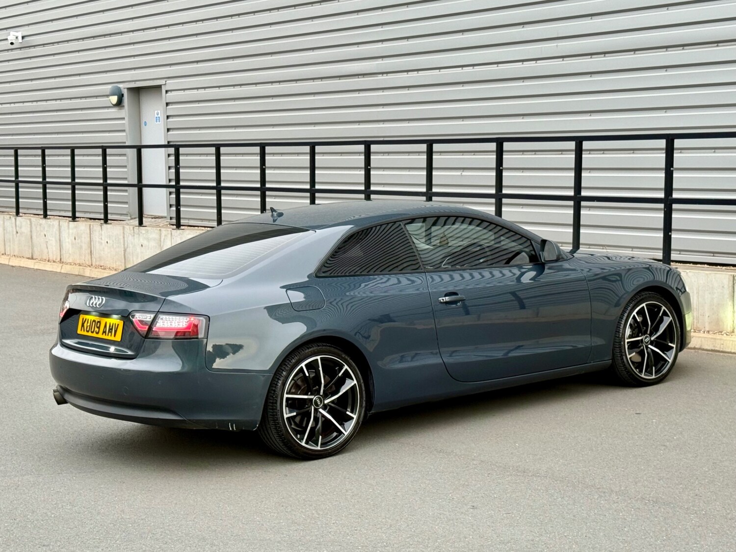Used Audi A5 2009 for sale - 76114671: Photo 77
