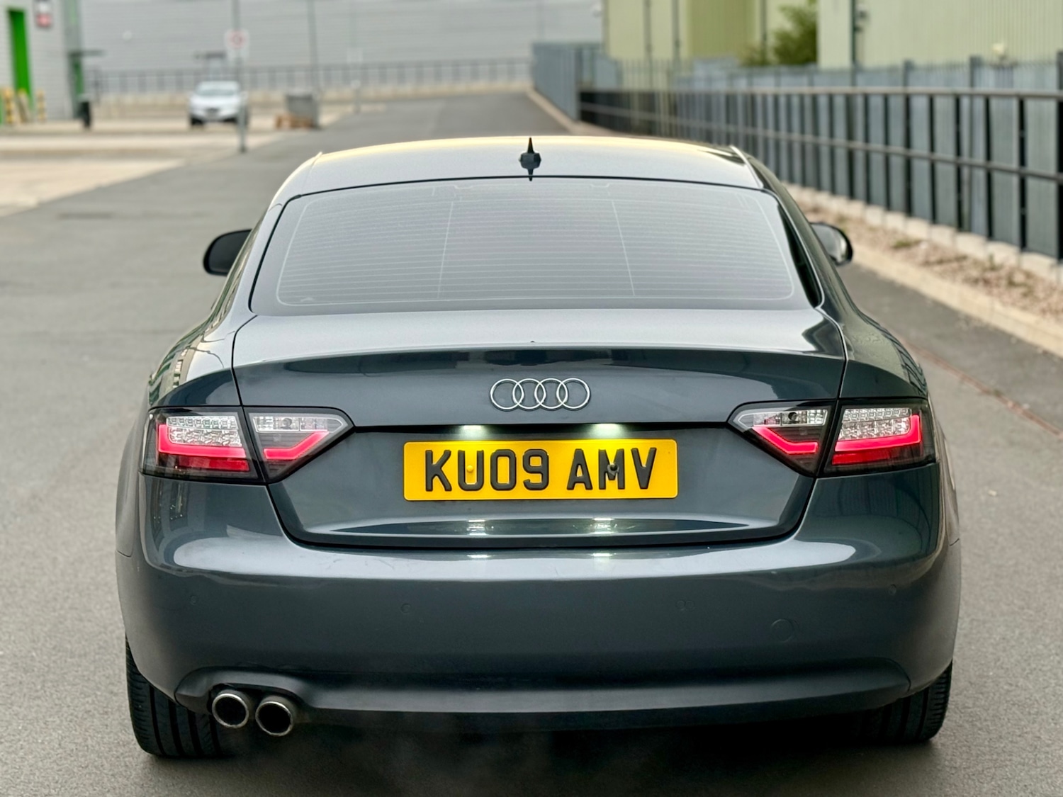 Used Audi A5 2009 for sale - 76114671: Photo 78