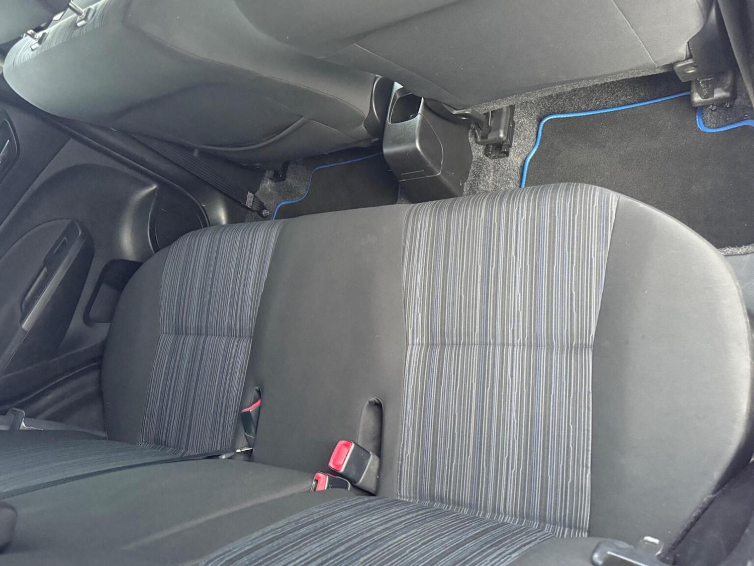 Used Suzuki Swift 2016 for sale - 77688992: Photo 18