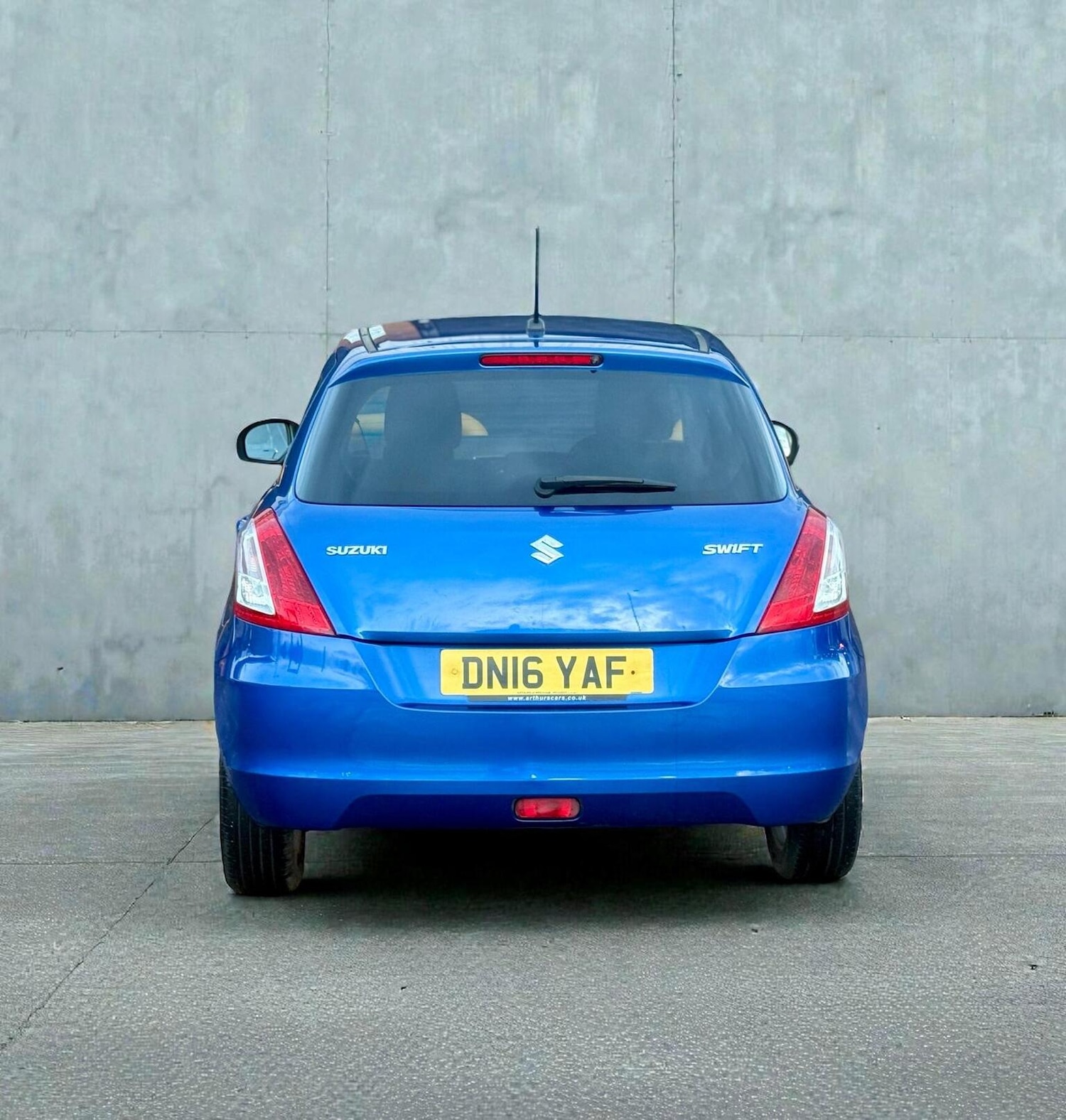 Used Suzuki Swift 2016 for sale - 77688992: Photo 4