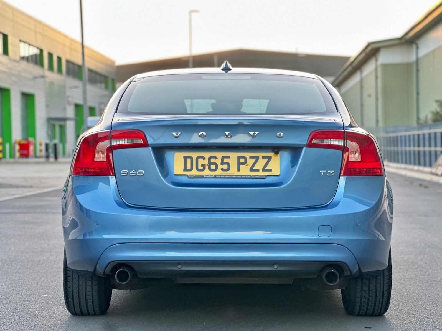 Used Volvo S60 2015 for sale - 76070614: Photo 41