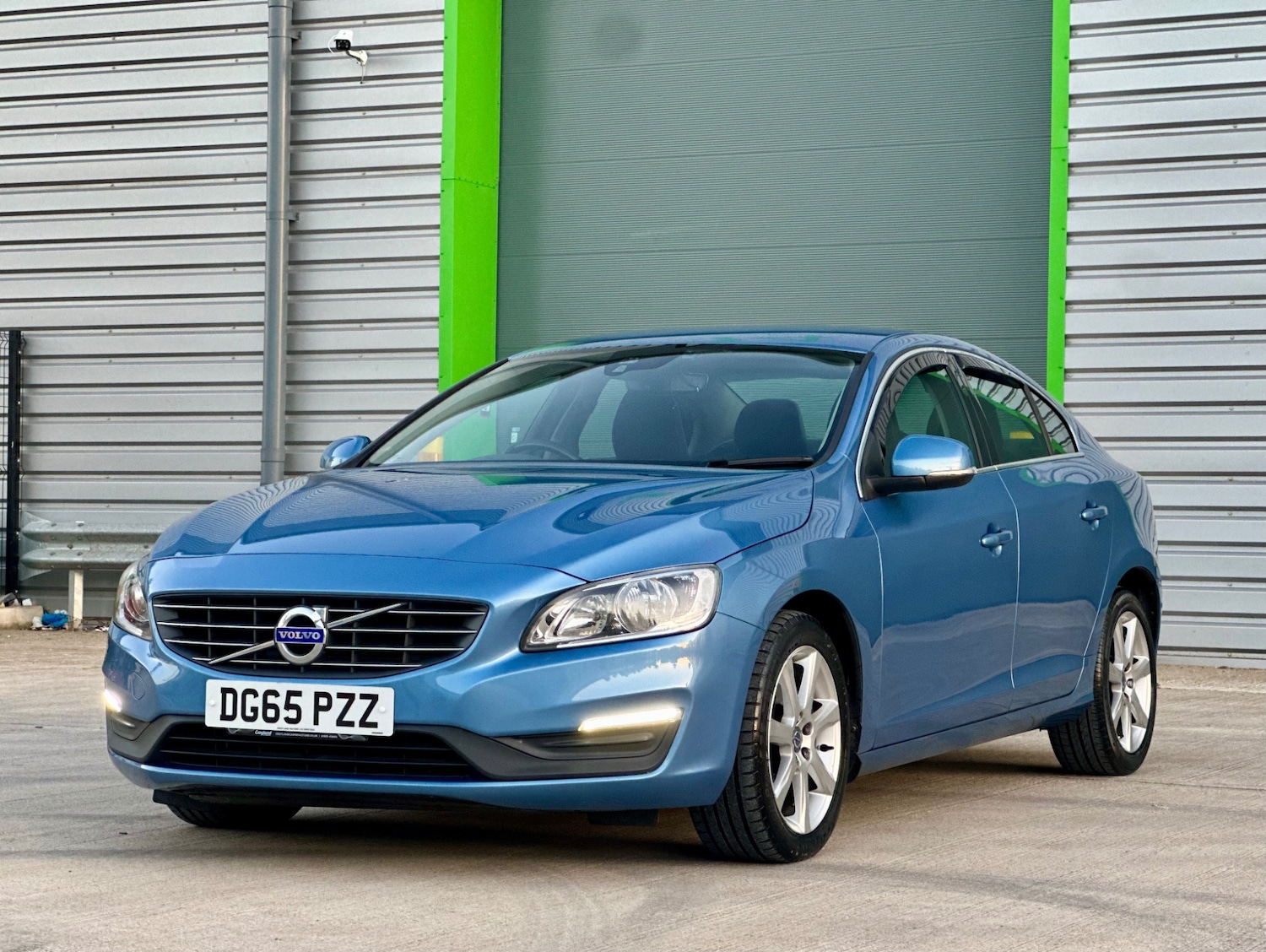Used Volvo S60 2015 for sale - 76070614: Photo 52