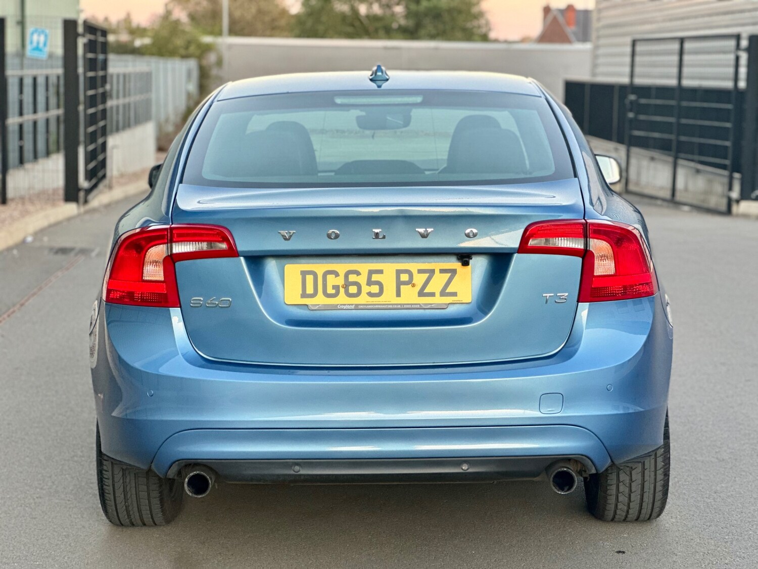 Used Volvo S60 2015 for sale - 76070614: Photo 59