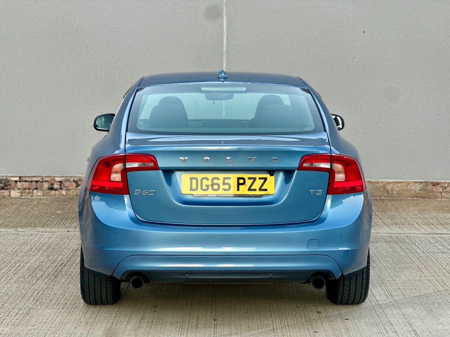 Used Volvo S60 2015 for sale - 76070614: Photo 63