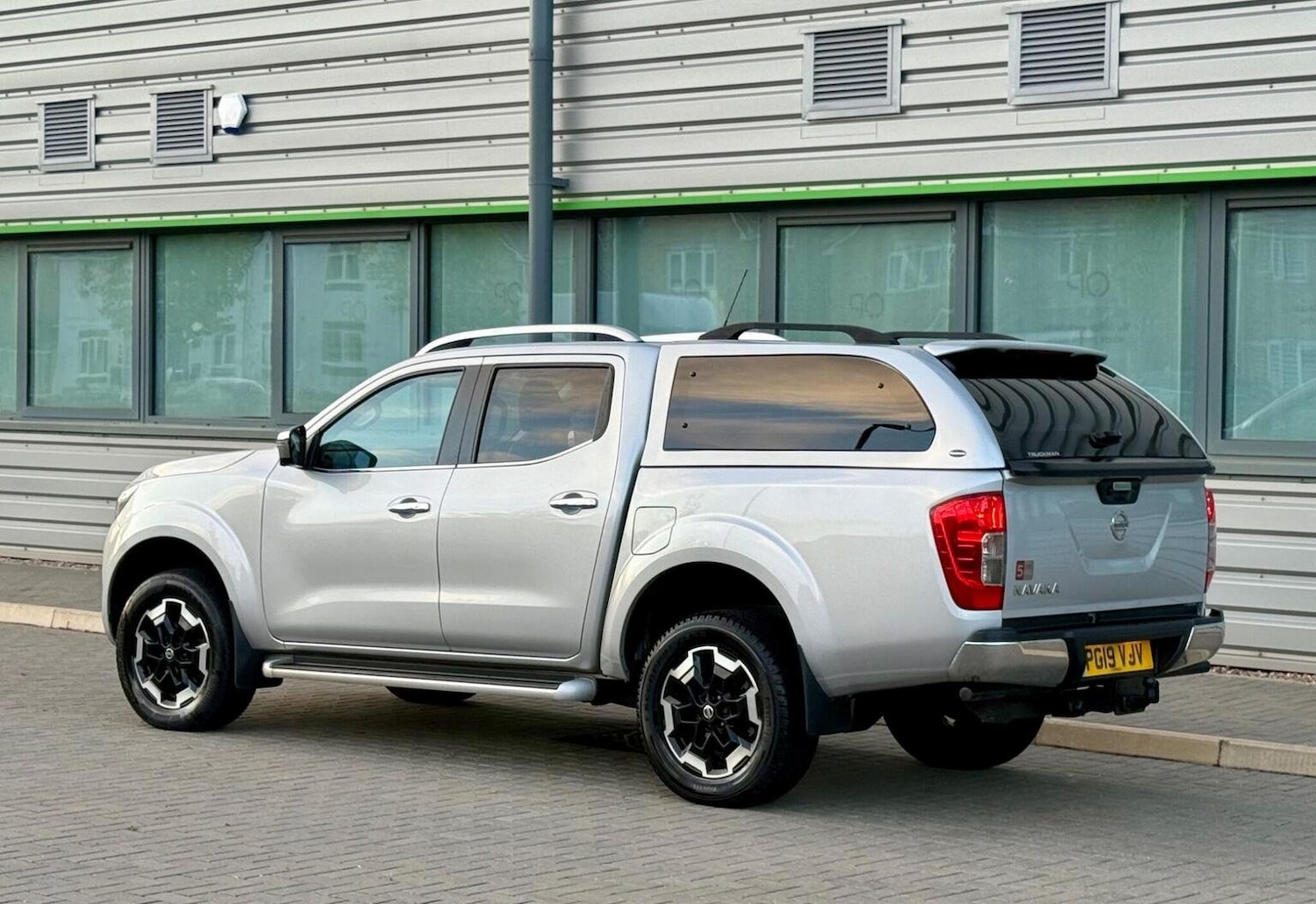 Used Nissan Navara 2019 for sale - 77689002: Photo 63