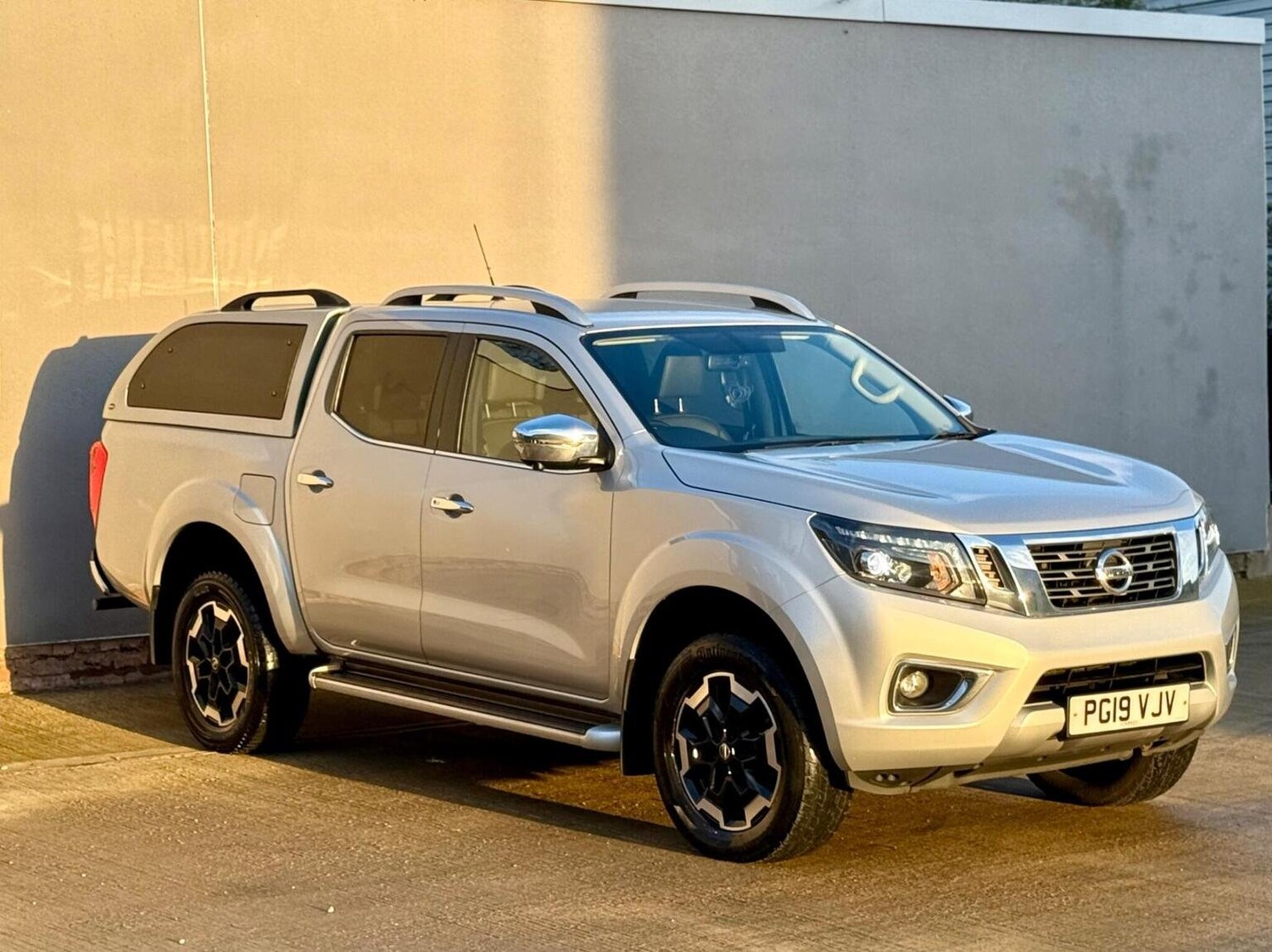 Used Nissan Navara 2019 for sale - 77689002: Photo 77