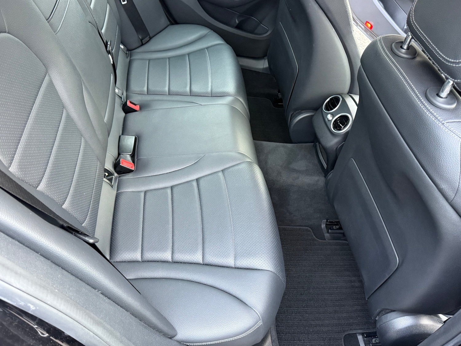 Used Mercedes-Benz C Class 2017 for sale - 76225486: Photo 11