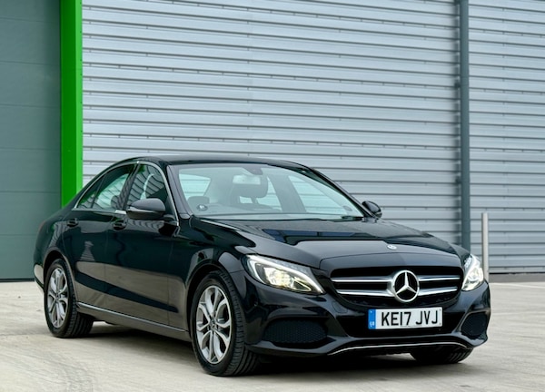 Used Mercedes-Benz C-Class 2017 for sale - 76225486: Photo 2