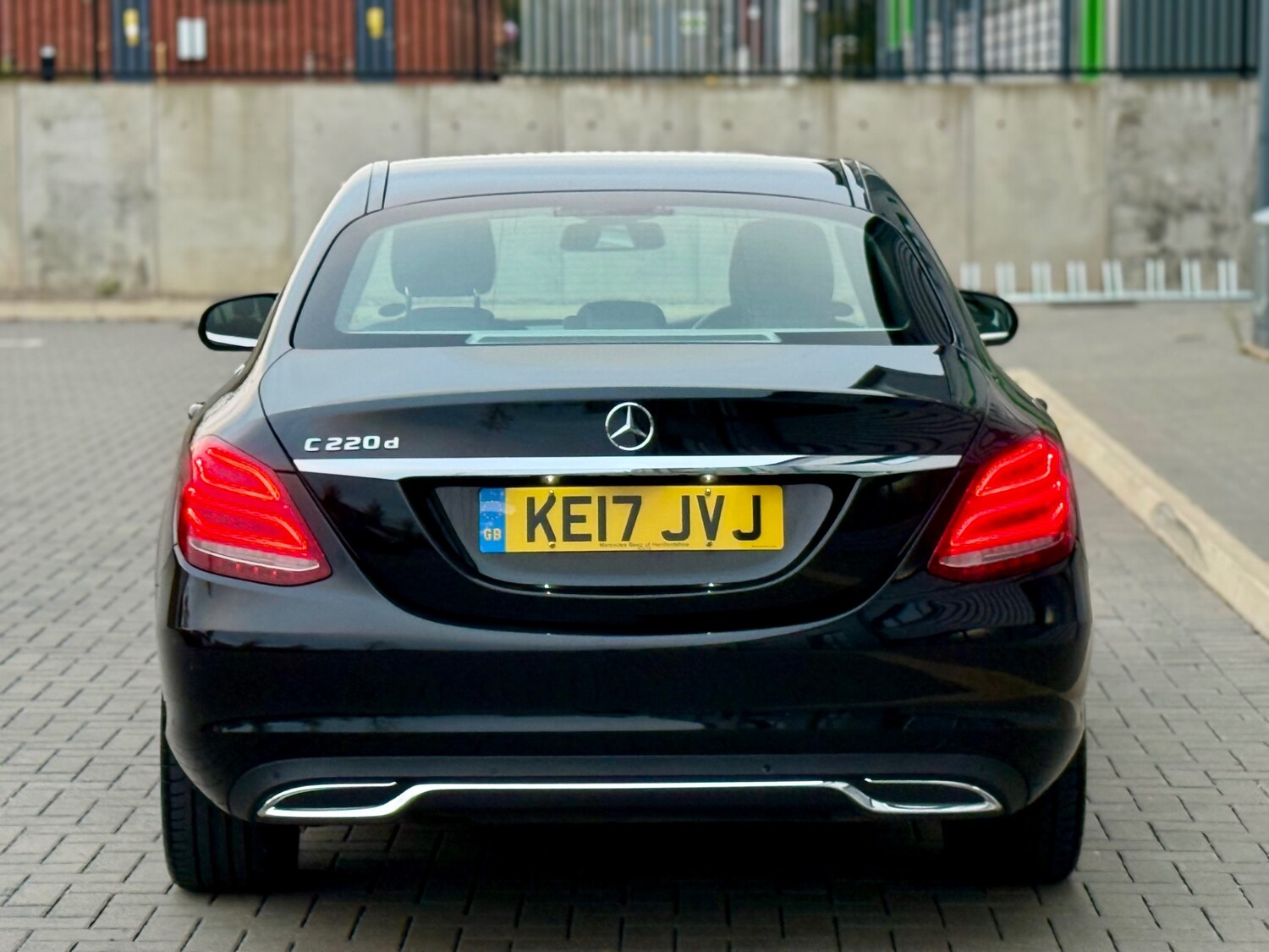 Used Mercedes-Benz C Class 2017 for sale - 76225486: Photo 38