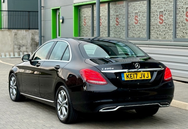 Used Mercedes-Benz C-Class 2017 for sale - 76225486: Photo 39