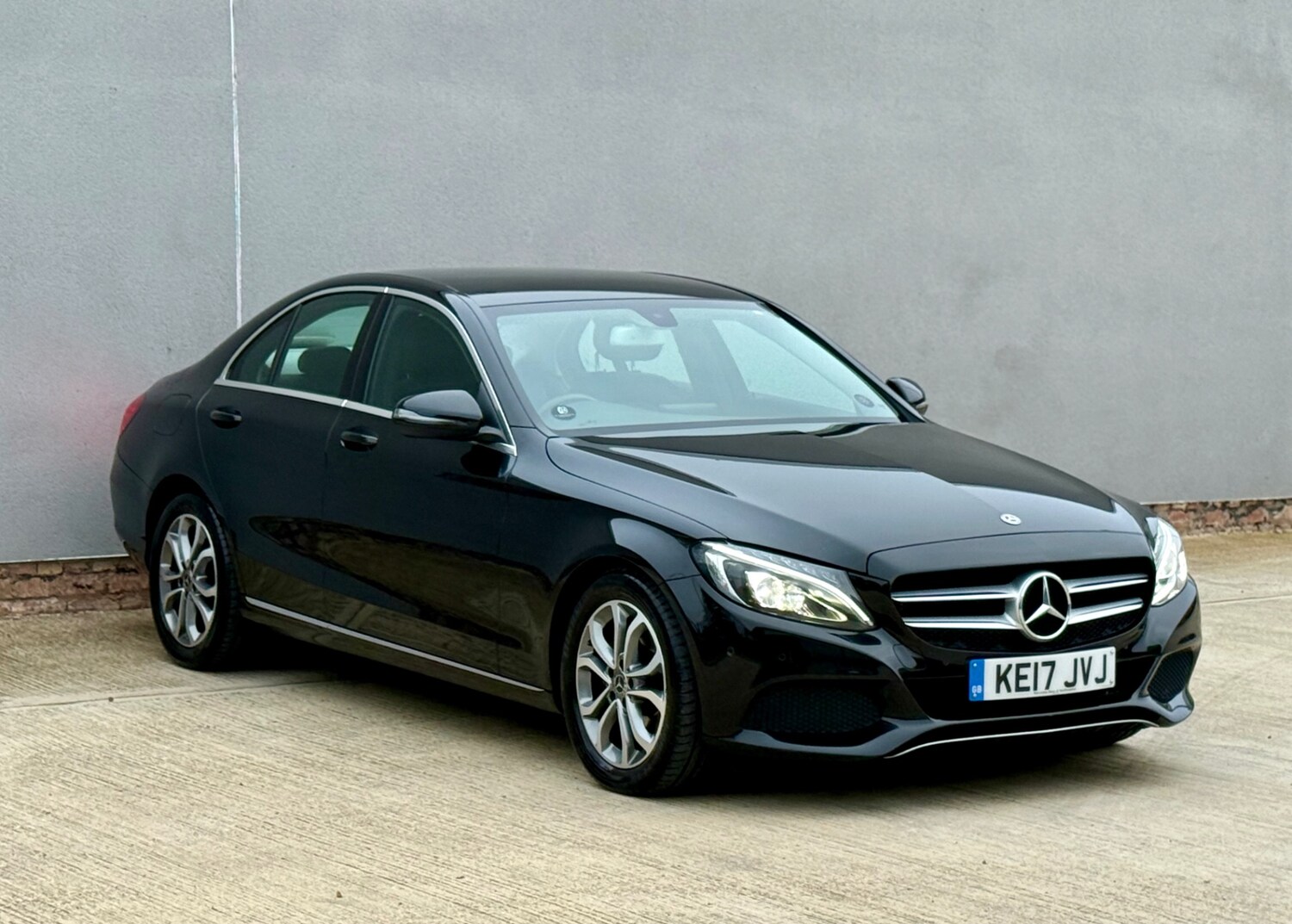 Used Mercedes-Benz C Class 2017 for sale - 76225486: Photo 59