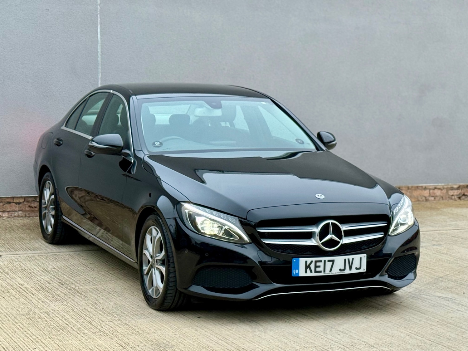 Used Mercedes-Benz C Class 2017 for sale - 76225486: Photo 60