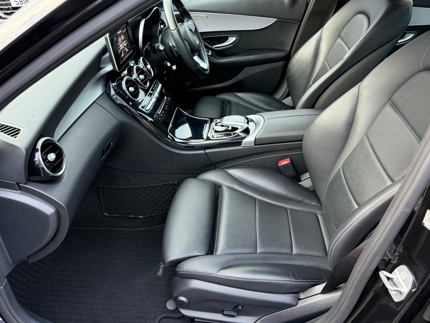 Used Mercedes-Benz C Class 2017 for sale - 76225486: Photo 65